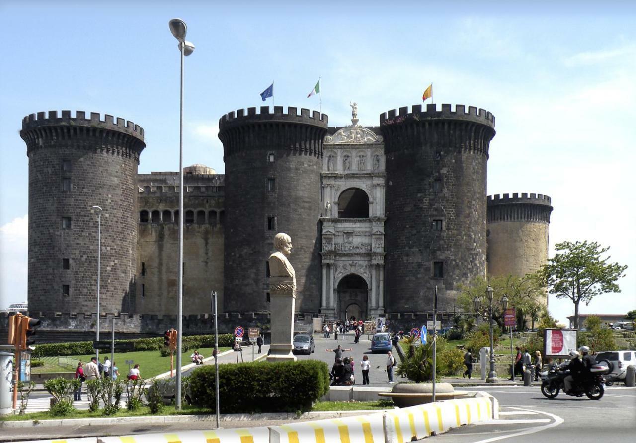 Casa Lillina A Toledo , Near Piazza Del Plebiscito Apartment Naples Exterior photo